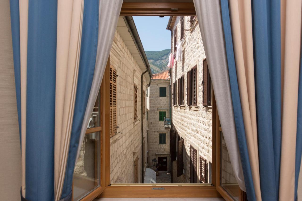 Hotel Vardar Kotor Exteriér fotografie