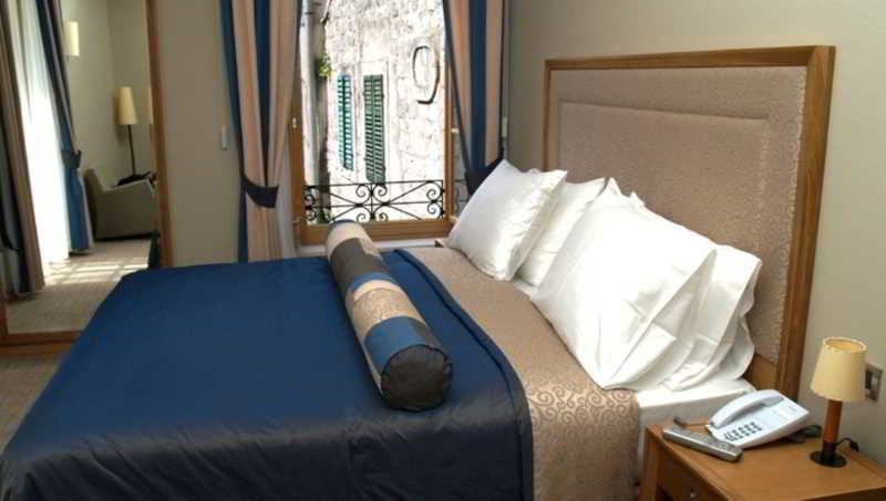 Hotel Vardar Kotor Pokoj fotografie